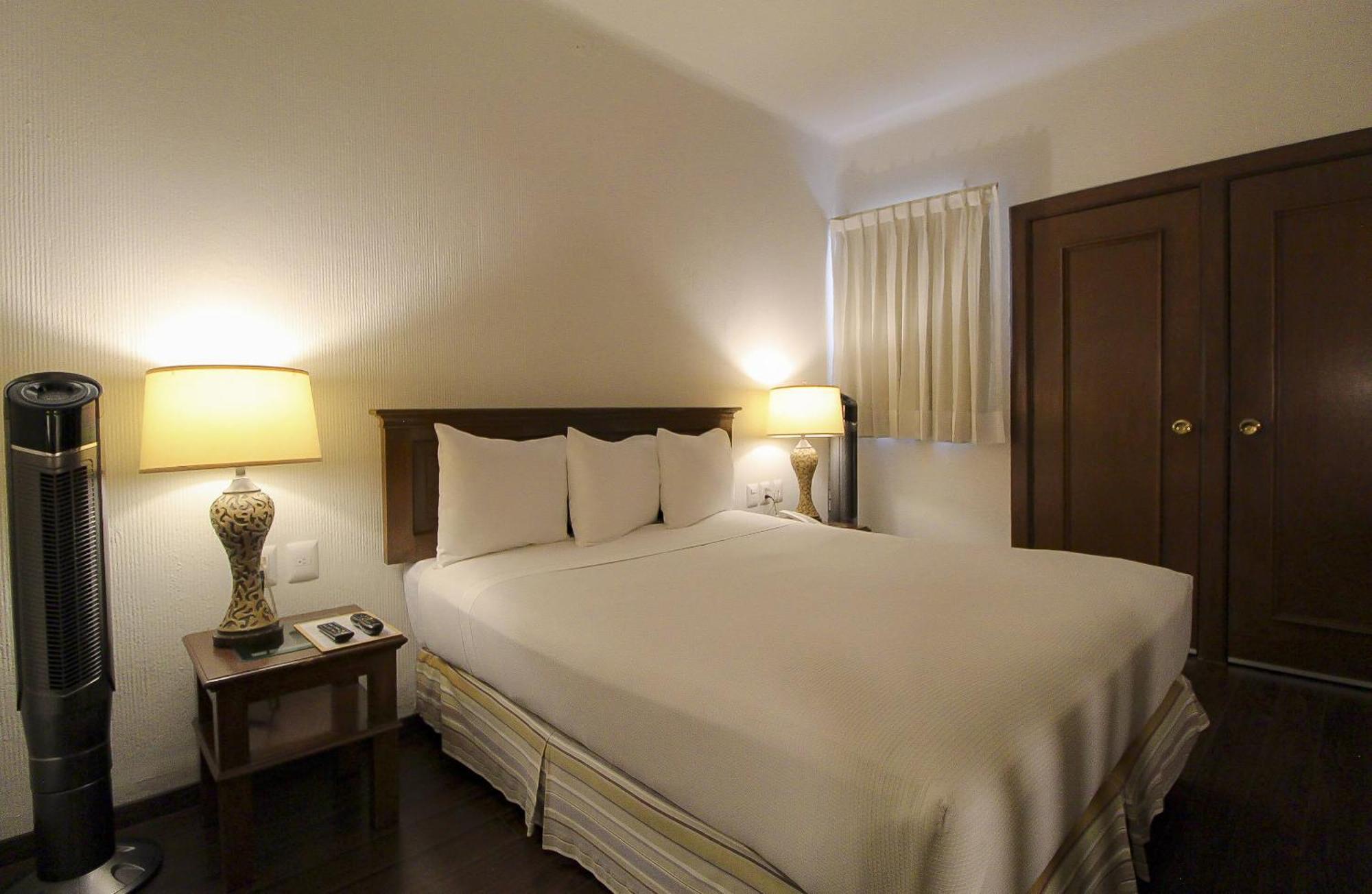 Hotel Casino Morelia Eksteriør billede